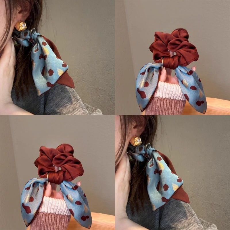 Printed Bow Streamer Scrunchie