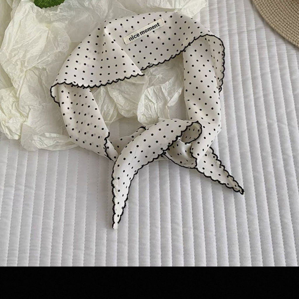 Minimalist Triangle Scarf Accessory - Modomu