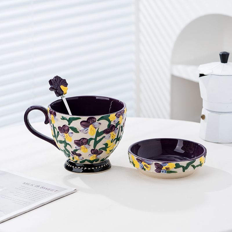 Embossed Floral Breakfast Mug