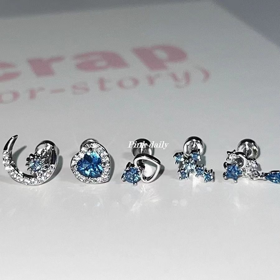 Gothic Cross Spider Earrings - Modomu