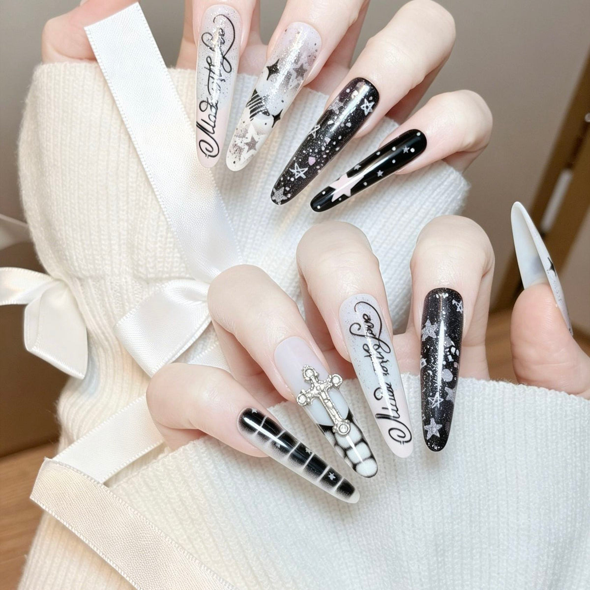 Midnight Cross Star Press-On Nails