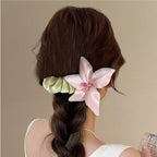 Blossom Banana Clip