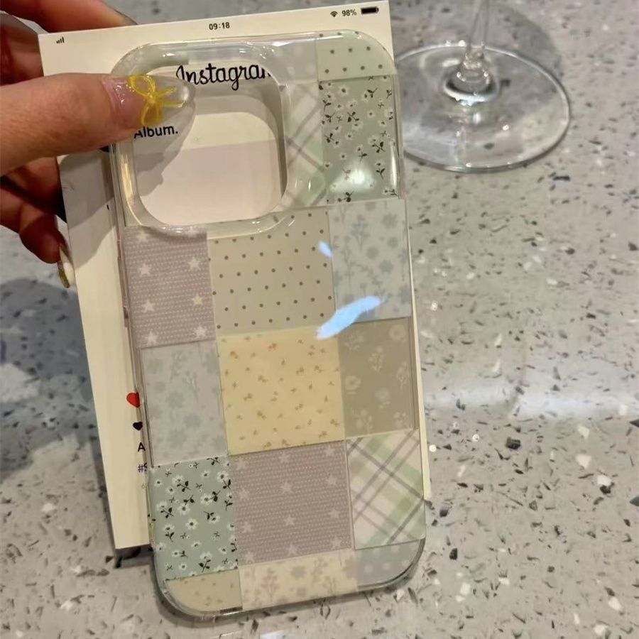 Floral Lattice Phone Case