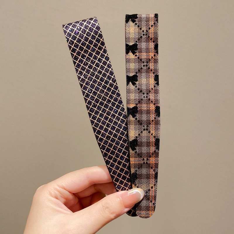 Plaid Flyaway Hair Band