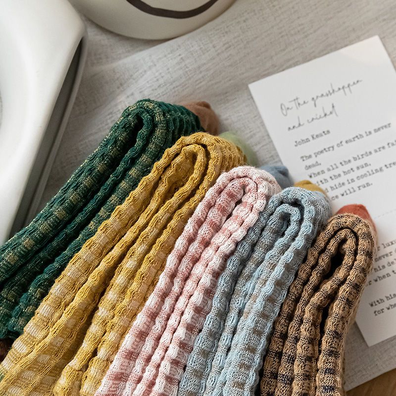 Waffle Check Contrast Toe Socks