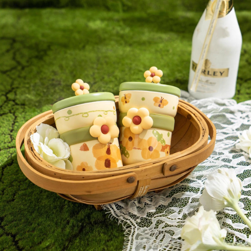 Pastoral Ceramic Mug With Lid