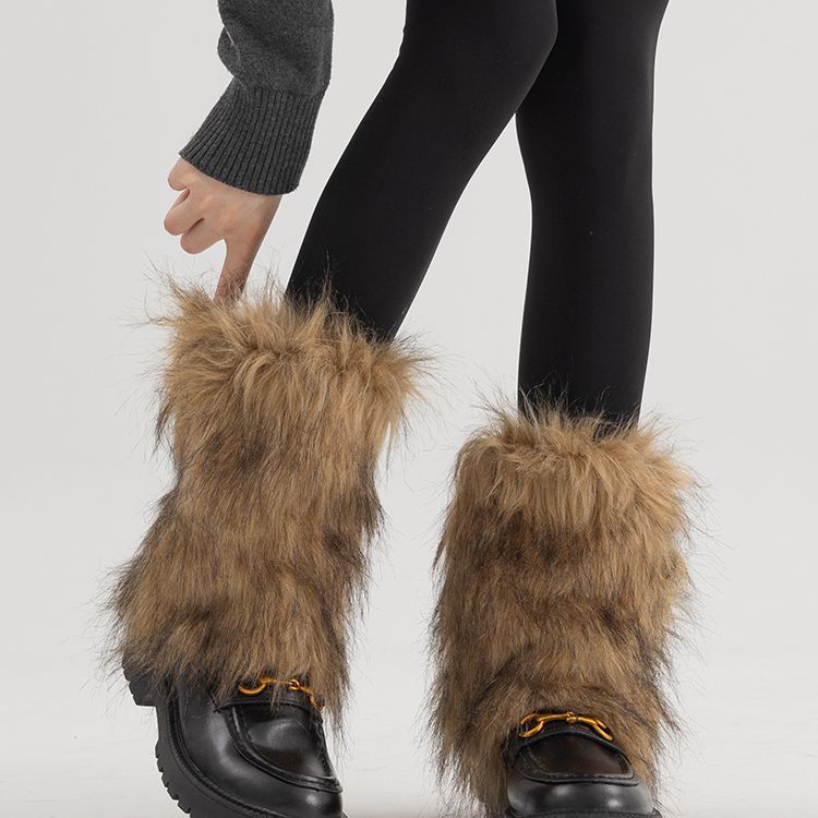 Fluffy Stacking Leg Warmers - Modomu