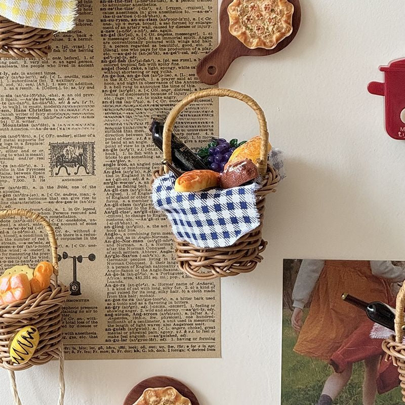 Mini Rattan Picnic Basket Magnet