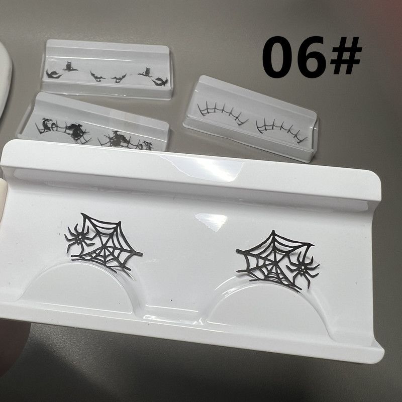 Cut Out Cobweb Lashes