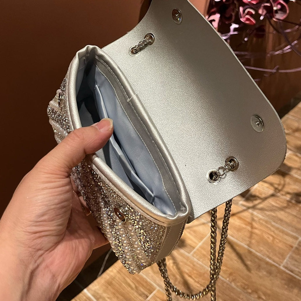 Pearl Rhinestone Evening Clutch - Modomu