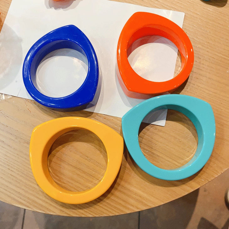 Geometric Acrylic Statement Bracelet - Modomu
