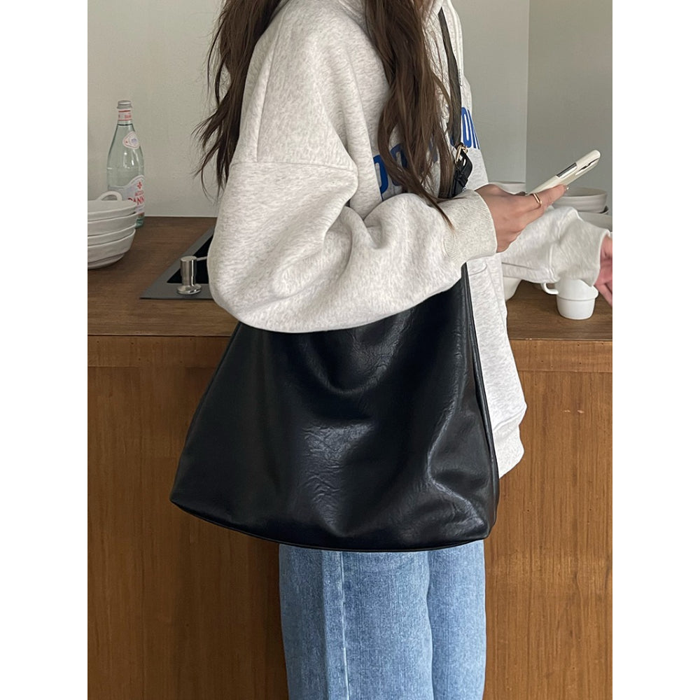 Black Soft Leather Messenger Bag