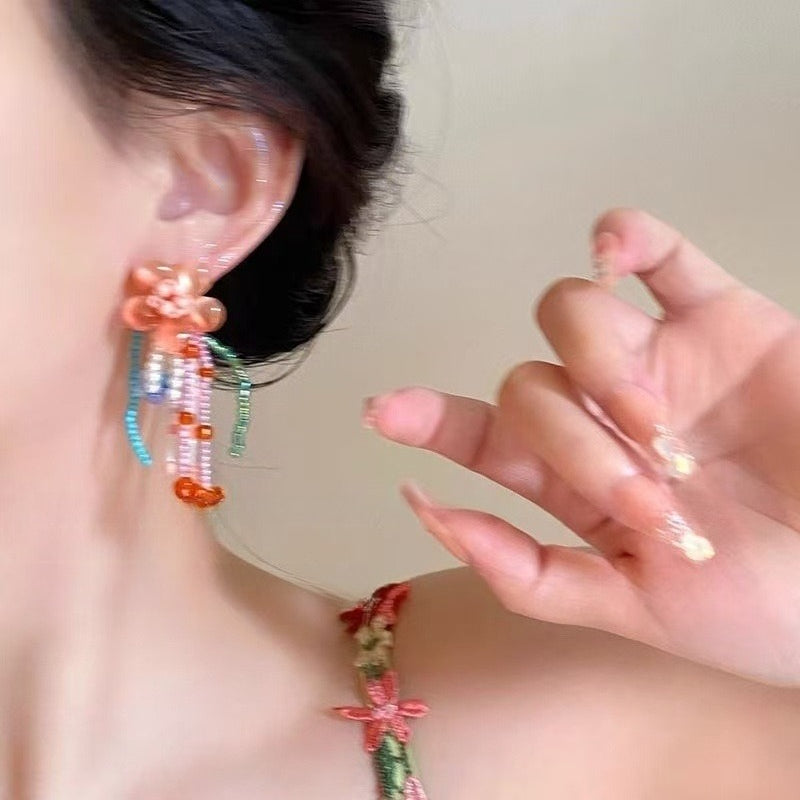 Glazed Flower Beaded Stud Earrings - Modomu