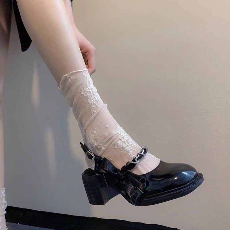 Frilled Sheer Mesh Ankle Socks