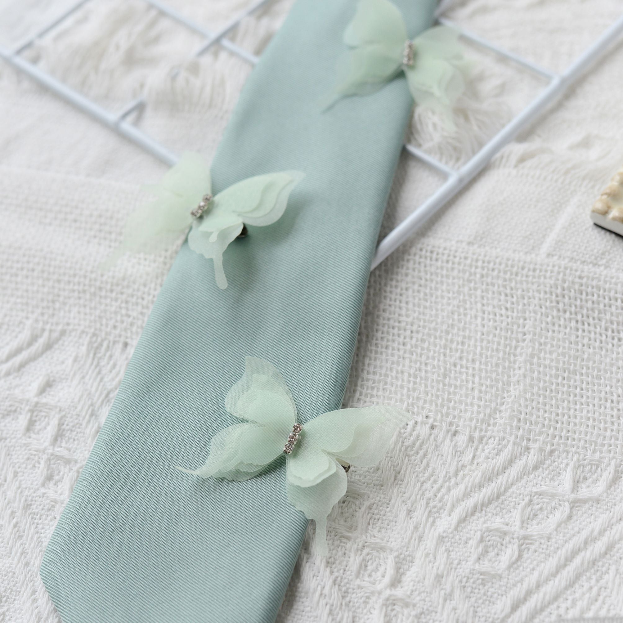 Butterfly Lace No Tie Collar - Modomu