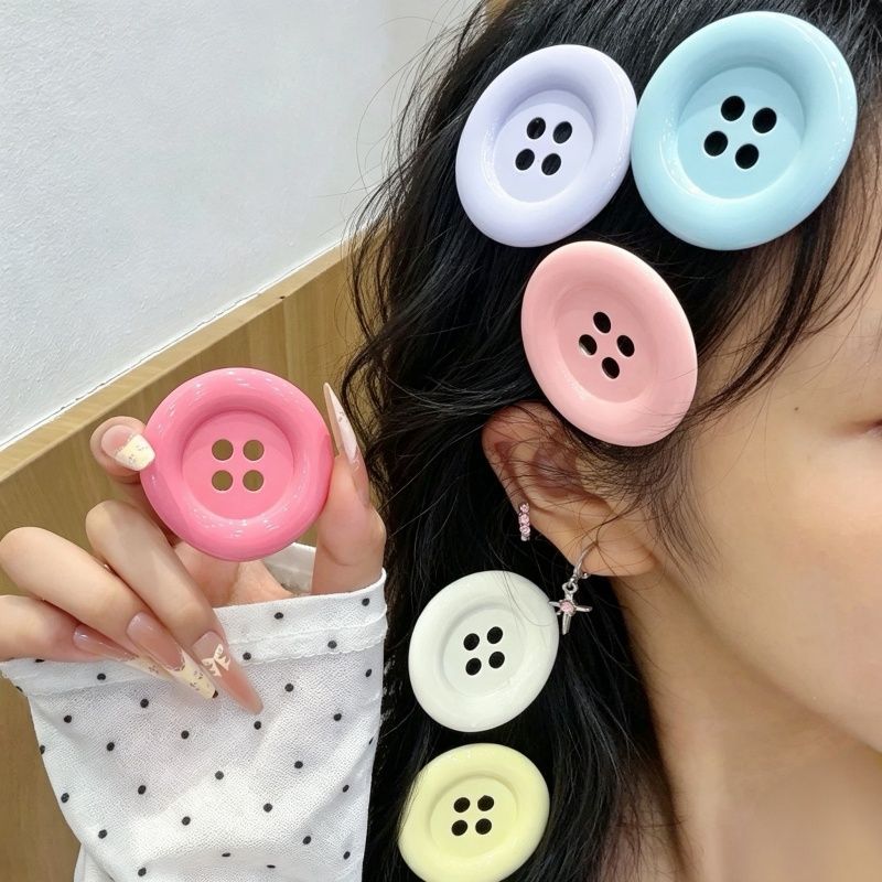 Oversized Button Fringe Clips