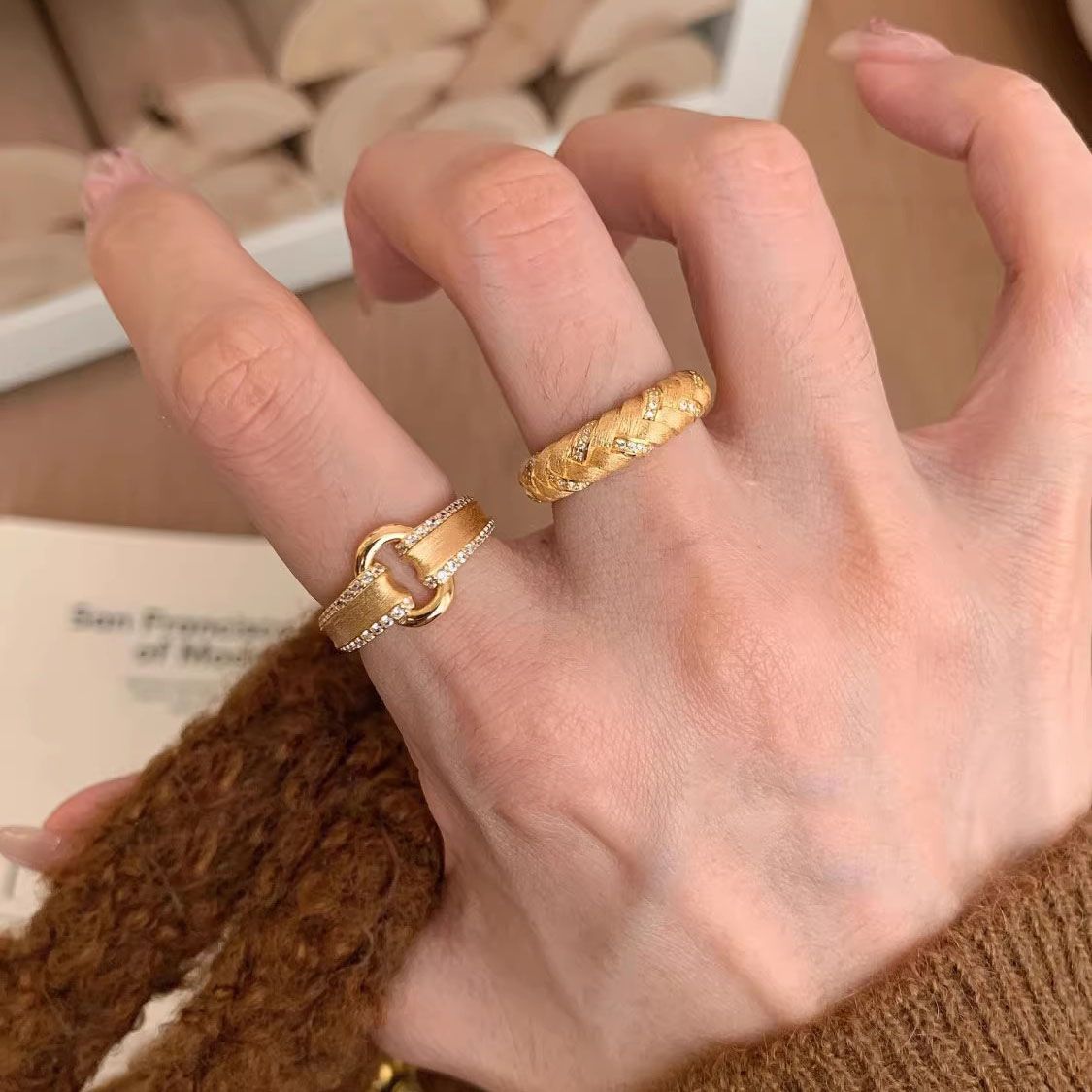 Vintage Brushed Medieval Ring - Modomu