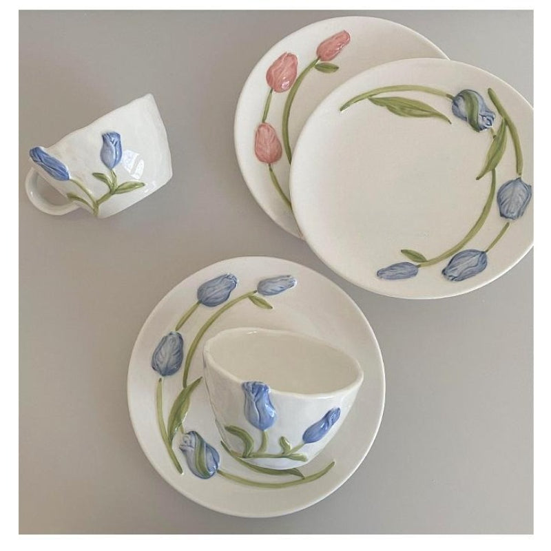 Embossed Tulip Ceramic Mug - Modomu
