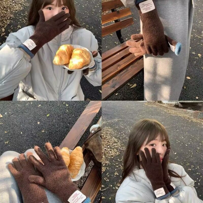 Women’s Knit Touchscreen Winter Gloves