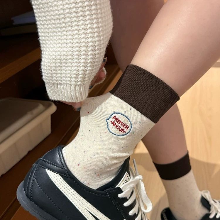 Cute Contrast Mid Leg Socks