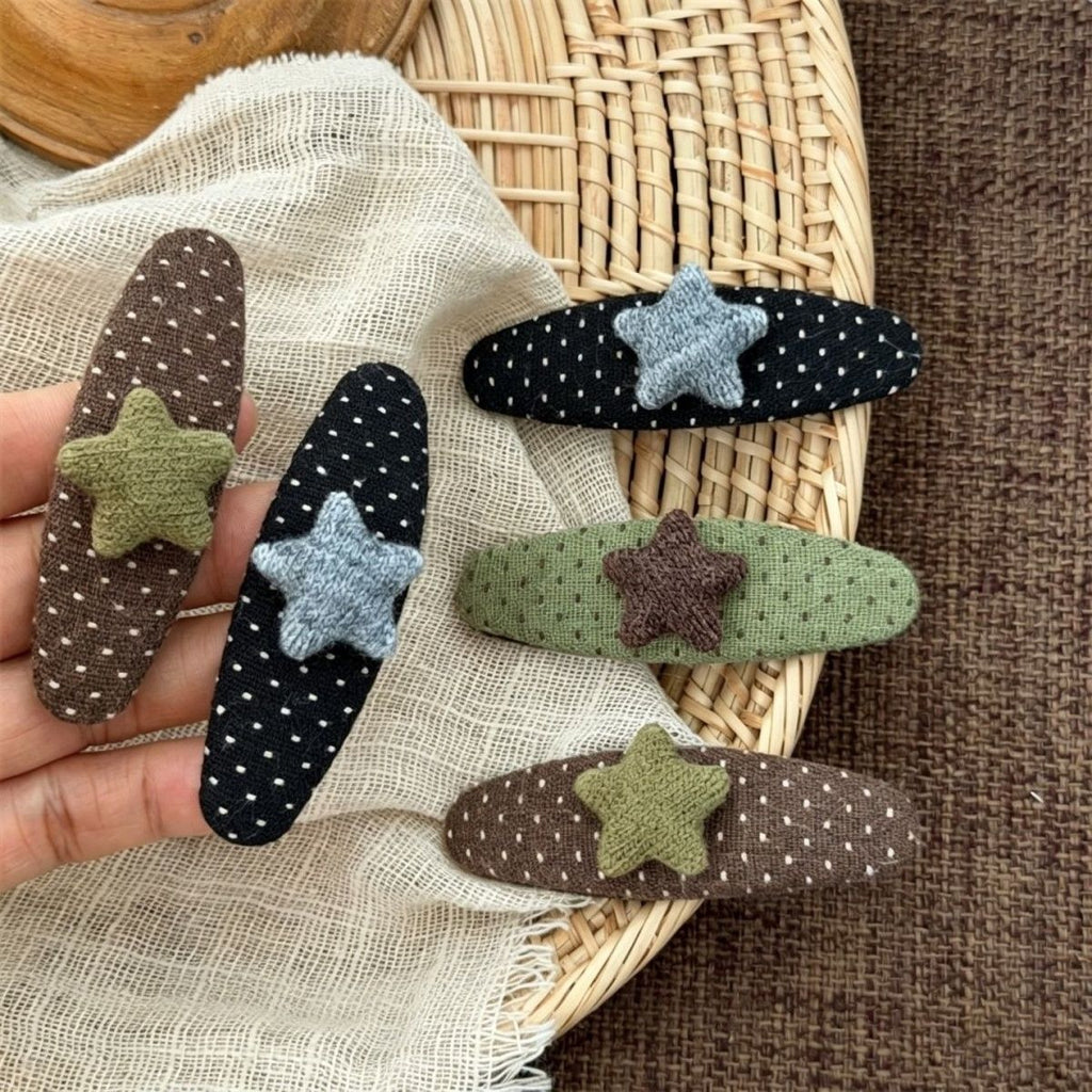 Polka Dot Star Snap Clip