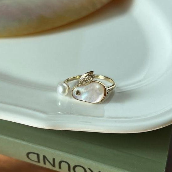 Bunny Pearl Statement Ring - Modomu
