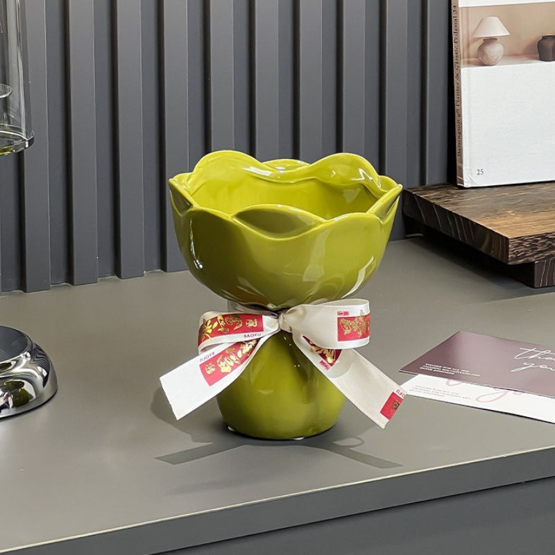 Modern Sculptural Ceramic Vase - Modomu