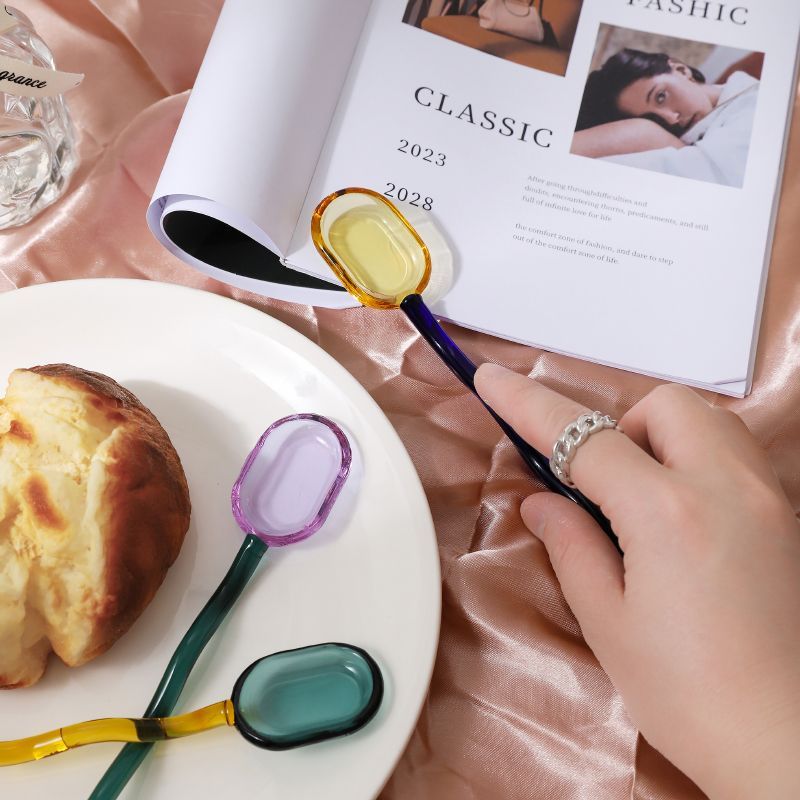 Two-Tone Wavy Stir Spoon