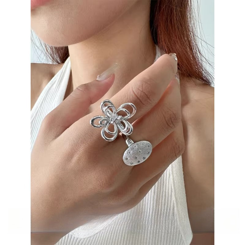 Openwork Floral Adjustable Ring - Modomu