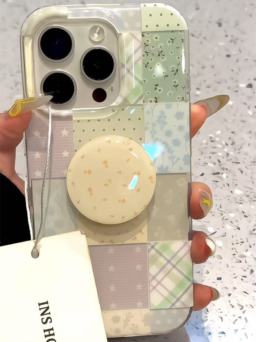 Floral Lattice Phone Case