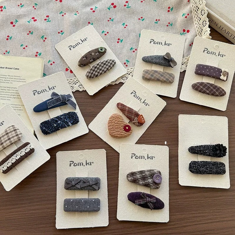 Plush Bow Fabric Hair Clip - Modomu