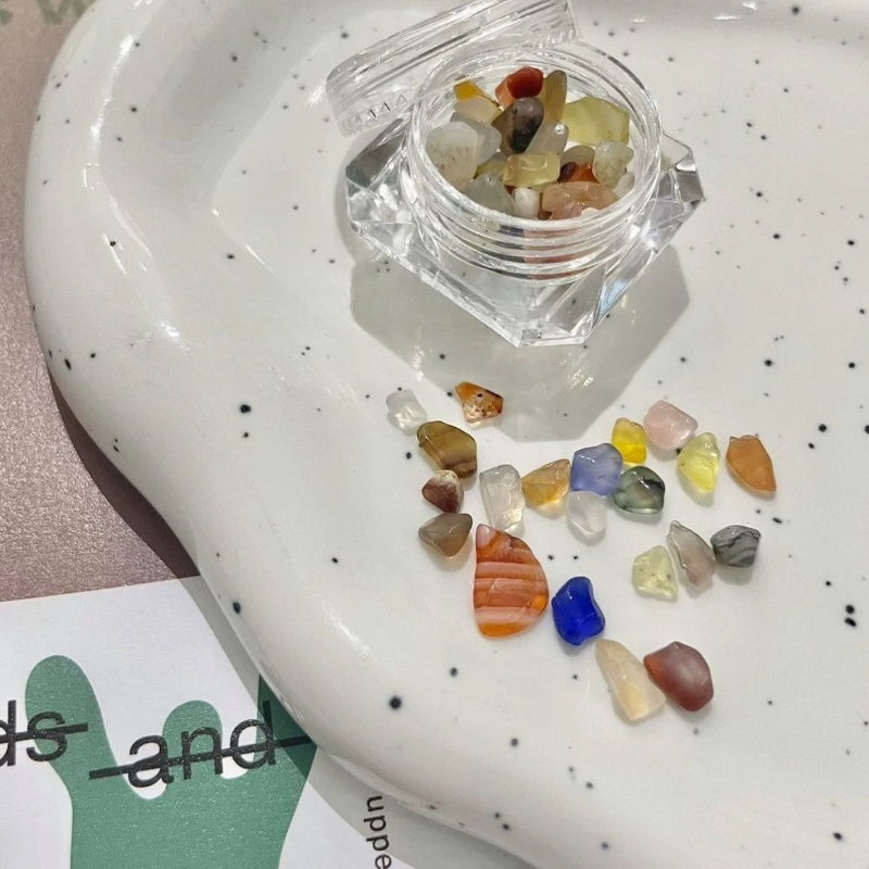Tumbled Chip Stone Pot