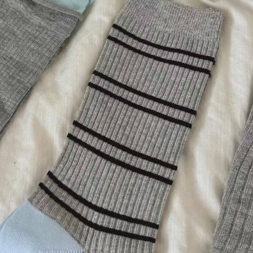 College Style Patterned Socks - Modomu