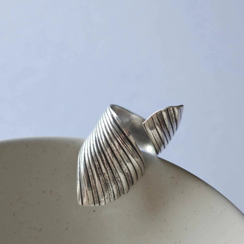 Chinese Style Textured Couple Ring - Modomu