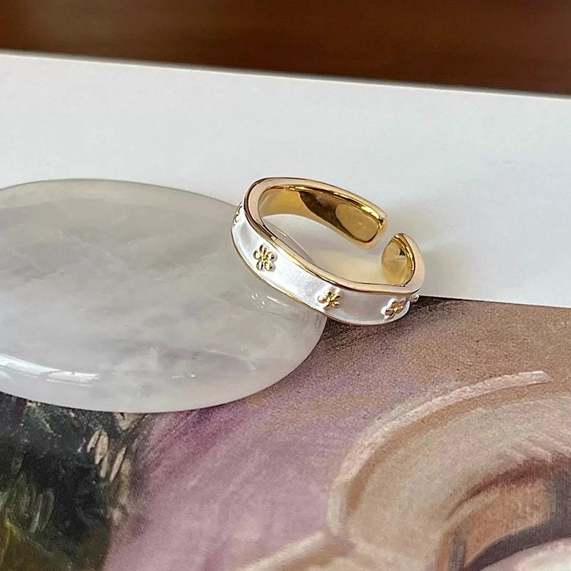 Floral Butterfly Statement Ring - Modomu