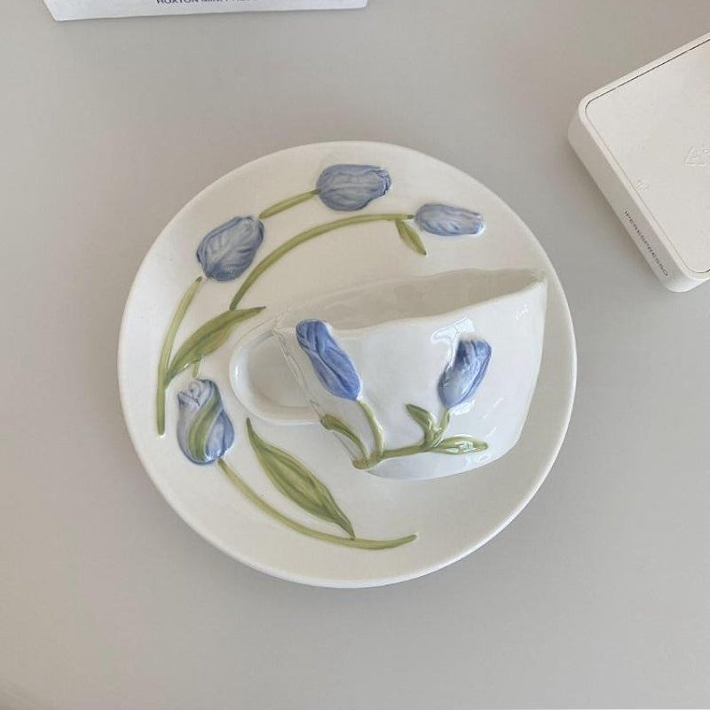 Embossed Tulip Ceramic Mug - Modomu