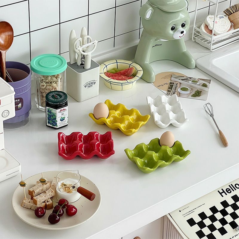Wavy Rim Egg Tray