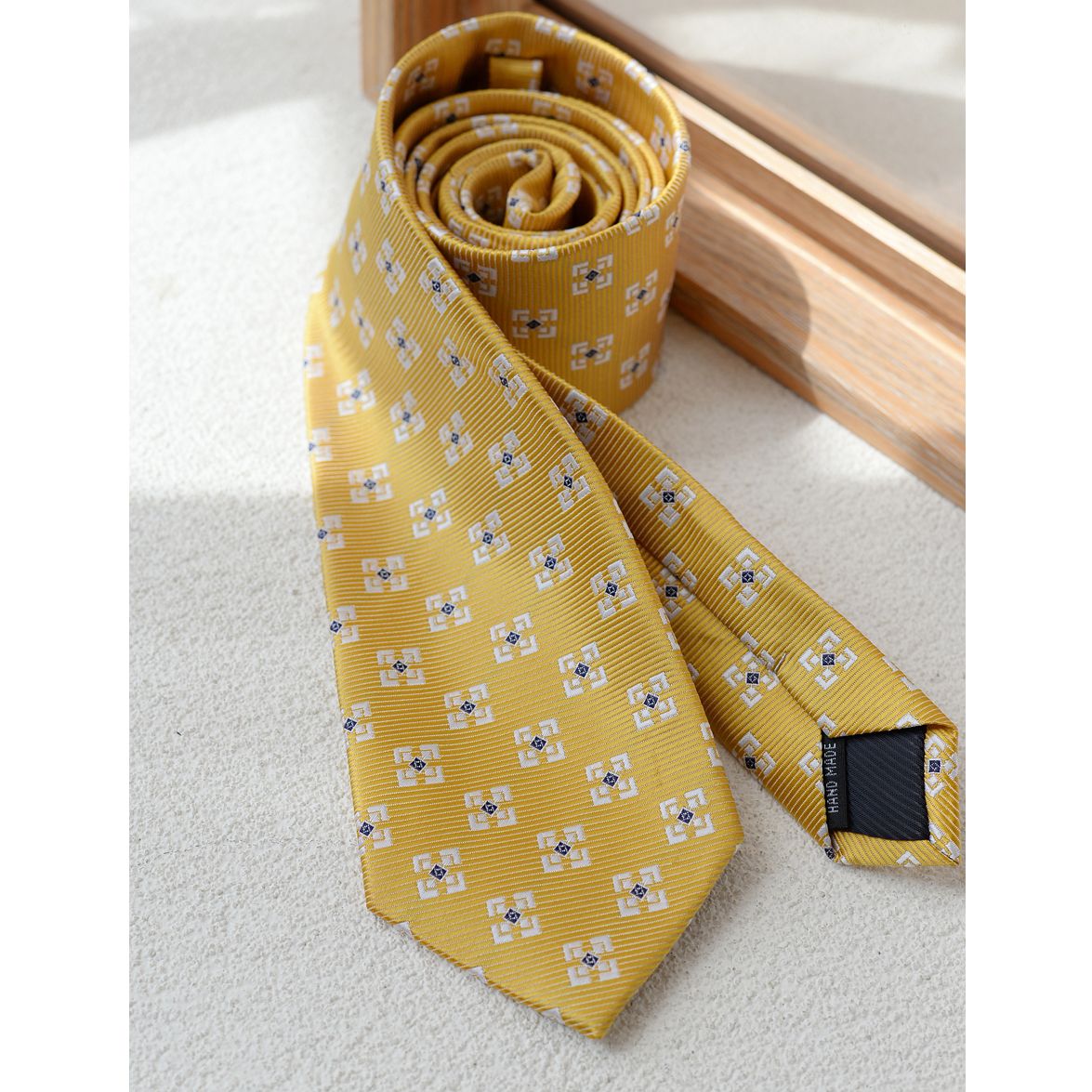 Retro Pattern Tie for Suits - Modomu