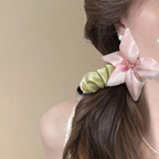 Blossom Banana Clip