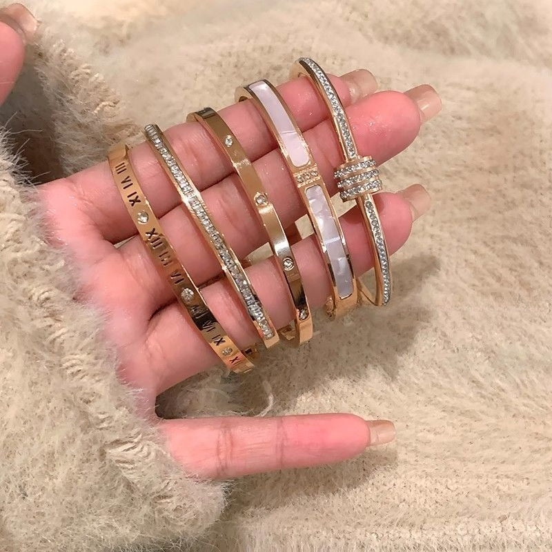 Zircon Charm Titanium Bracelet - Modomu