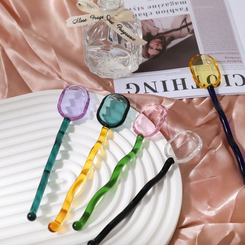 Two-Tone Wavy Stir Spoon