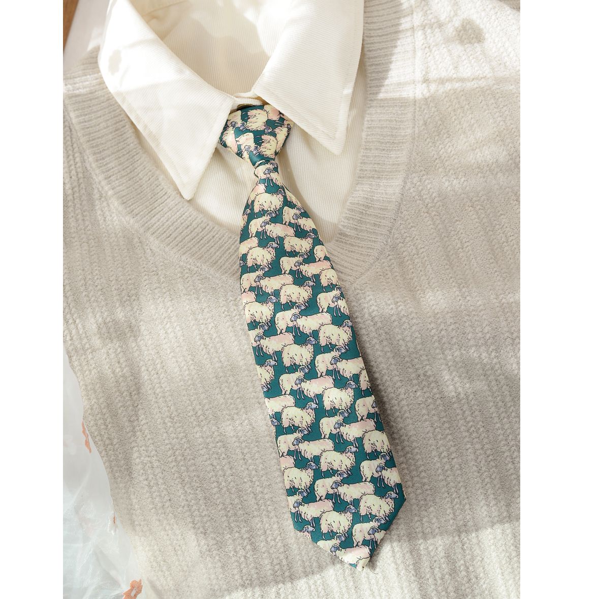 Cartoon Youth Academy Tie - Modomu