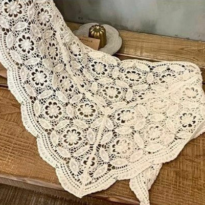 Retro Lace Crochet Triangle Scarf - Modomu