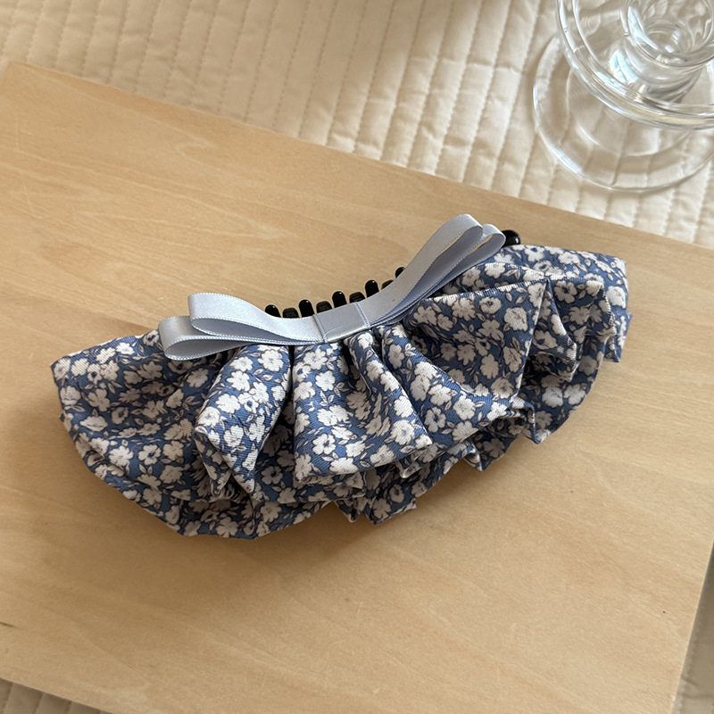 Ditsy Floral Banana Clip