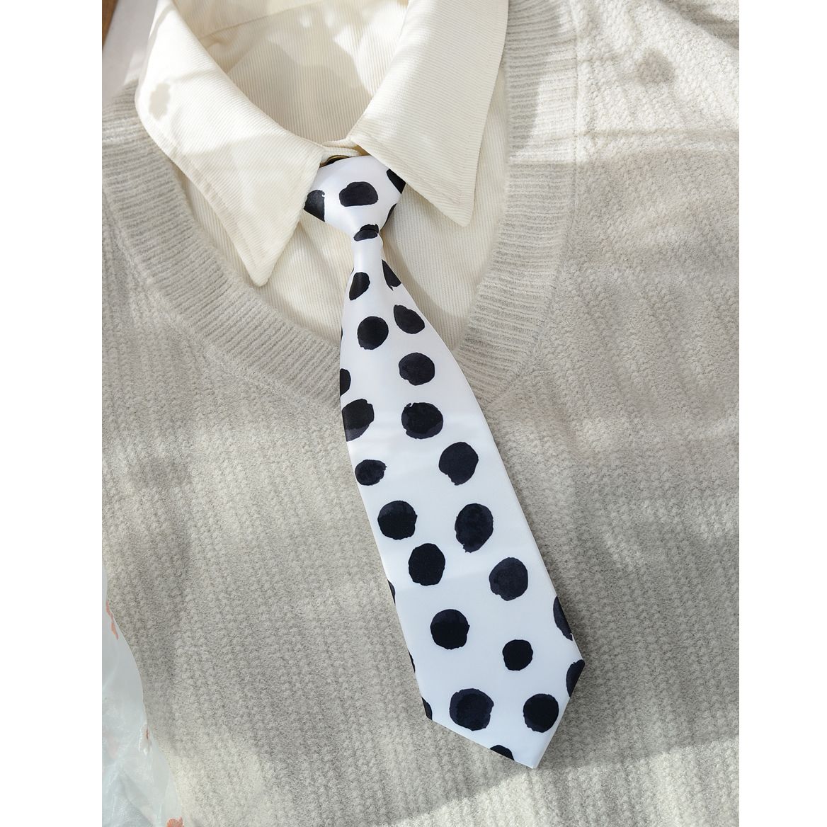 Cartoon Youth Academy Tie - Modomu