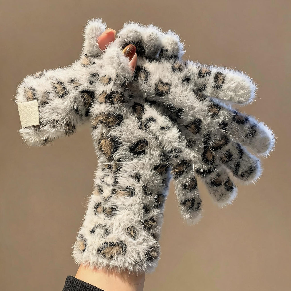 Fuzzy Leopard Touchscreen Gloves