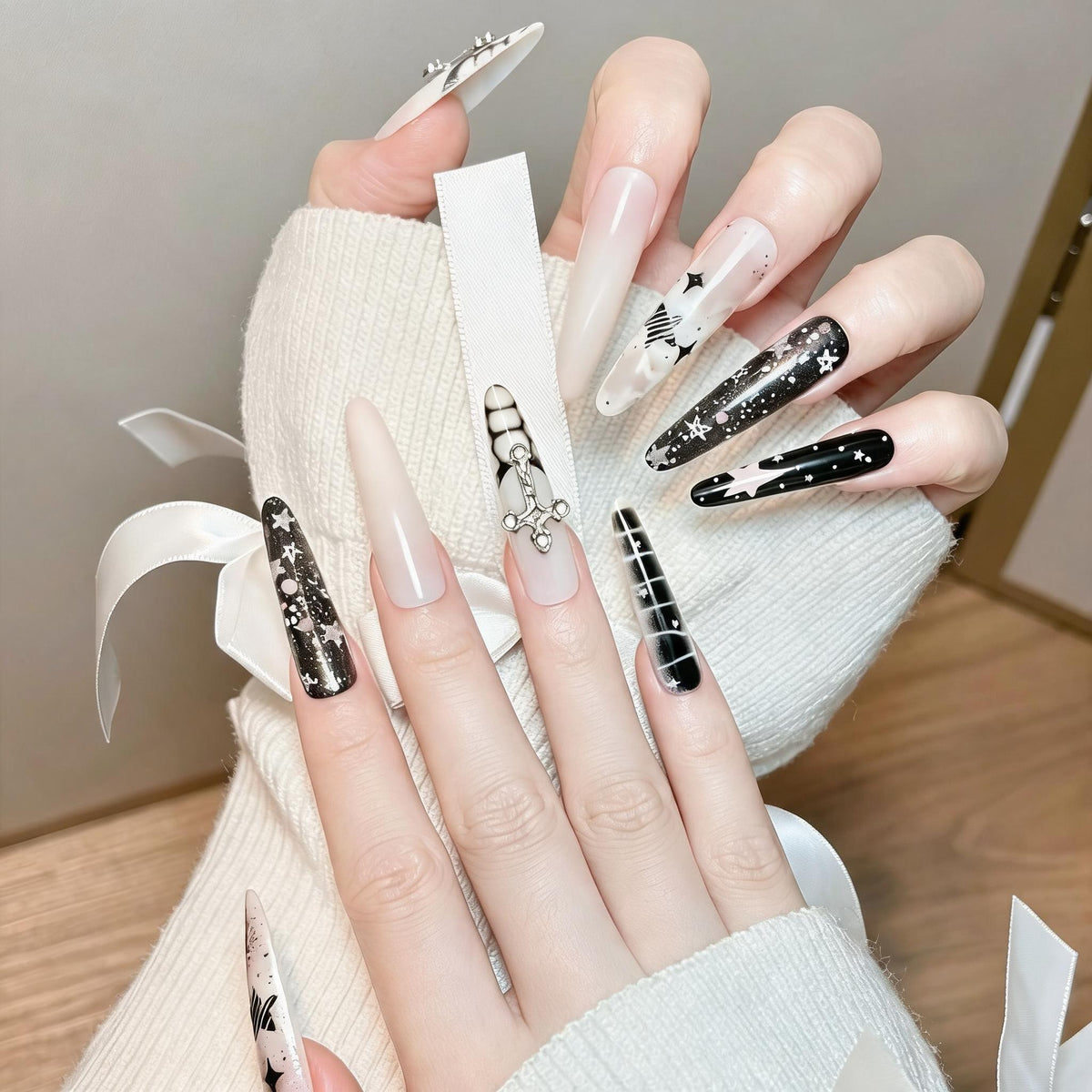 Midnight Cross Star Press-On Nails