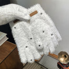 Star Studded Fluffy Gloves