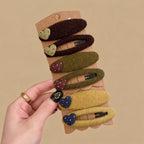 Dotted Heart Oval Snap Clip