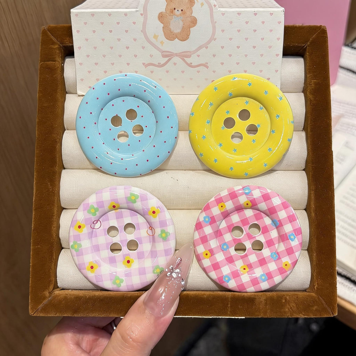 Giant Button Hair Clips